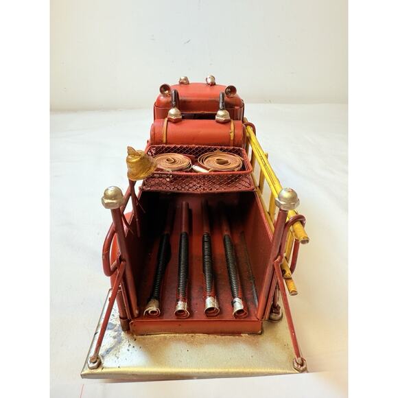Metal Art 1930’s Fire Fighter Pumper Truck Home Decor - Picture 6 of 16